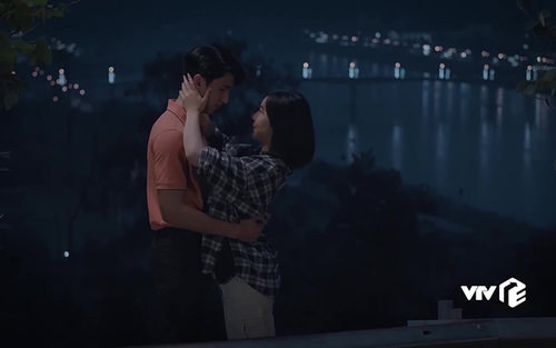 'Ga-ra hạnh phúc': Quỳnh Kool thoát vai tiểu thư, Bình An 'cặp' nữ đại gia lớn tuổi