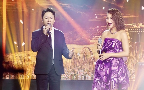 Cuộc hội ngộ thú vị của Phan Mạnh Quỳnh và Diva Hà Trần