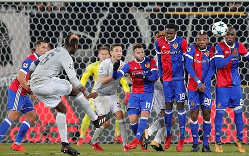 ĐIỂM NHẤN Basel 1-0 M.U: Quá phụ thuộc Pogba. Fellaini vẫn rất quan trọng. Rojo trở lại ấn tượng