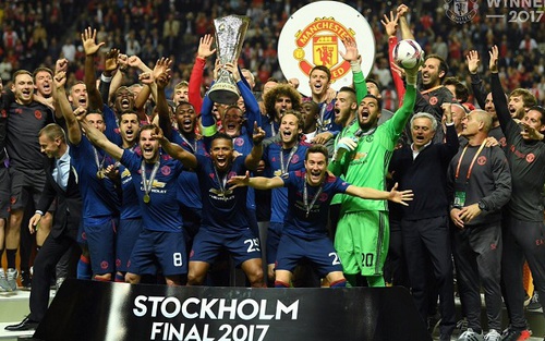 Ajax 0-2 Man United: Pogba tỏa sáng, Man United giành Cúp. Mourinho đi vào lịch sử