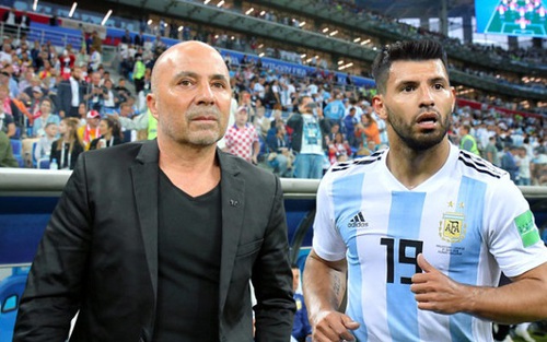 Aguero trả giá đắt do 'đâm lén' Sampaoli. Argentina có nhiều xáo trộn ở đại chiến với Nigeria