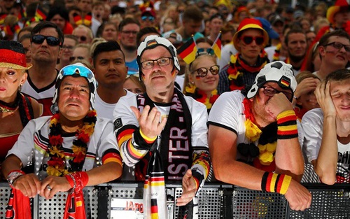 Fan bàng hoàng khi Đức lần đầu không qua vòng bảng World Cup sau 80 năm