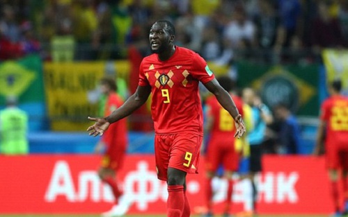 Rio Ferdinand: 'Lukaku đá với Brazil như đứa 16 tuổi đùa giỡn với bọn trẻ 11 tuổi'