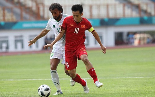 Với HLV Park Hang Seo, Văn Quyết cực quan trọng với tuyến giữa U23 Việt Nam