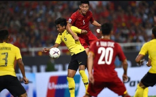 CĐV Malaysia tâm phục khẩu phục, chúc Việt Nam vô địch AFF Cup 2018