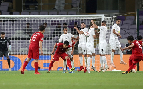 Asian Cup 17/1: Báo Hàn mong Việt Nam vào vòng 1/8. HLV Triều Tiên mang tin vui cho Việt Nam