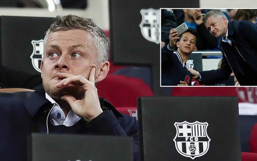 MU: Solskjaer cười như được mùa khi đi do thám Barca