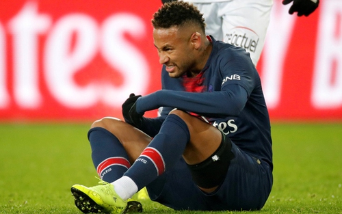Neymar vắng mặt ở trận lượt đi vòng 1/8 Champions League, M.U mừng thầm