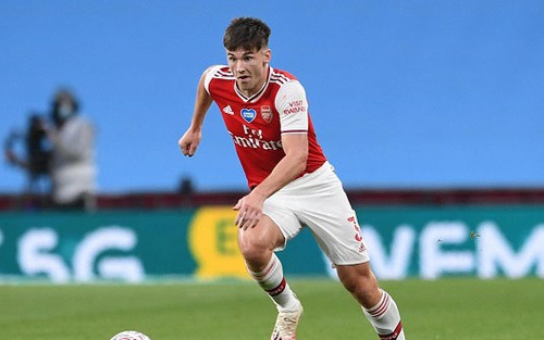 Chung kết cúp FA: Arsenal gặp khủng hoảng ở vị trí trung vệ