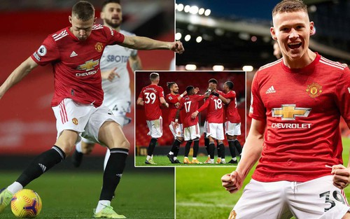 Gary Neville: 'Trong 3 phút, McTominay hoá thành Paul Scholes và Roy Keane'