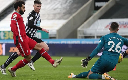 Newcastle 0-0 Liverpool: Salah im tiếng, Liverpool có thể bị MU chiếm ngôi đầu