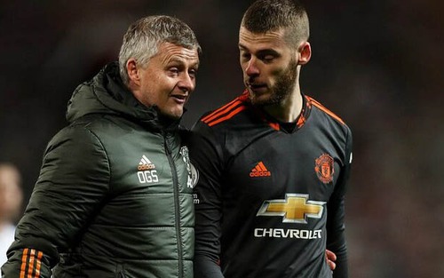 Tin bóng đá MU 27/2: MU chấp nhận bán De Gea và Martial. Ole háo hức đối đầu Milan