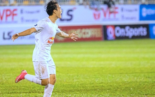 Viettel 0-3 HAGL: Hạ gục nhà ĐKVĐ, HAGL dẫn đầu BXH V-League