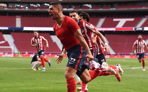 Cuộc đua vô địch La Liga thay đổi chóng mặt chỉ sau 19 phút ngắn ngủi