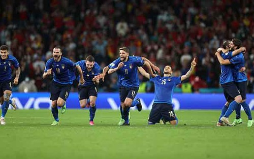 Ý vào Chung kết EURO 2021: Giới hạn là bầu trời