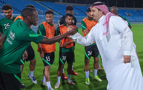 Báo Ả rập Xê út đánh giá thấp tuyển Việt Nam và Oman ở vòng loại World Cup