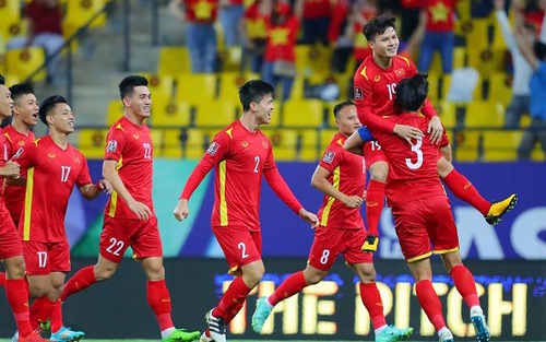 Bóng đá hôm nay 11/11: Thầy Park công bố danh sách đấu Nhật Bản, MU nhắm Brendan Rodgers