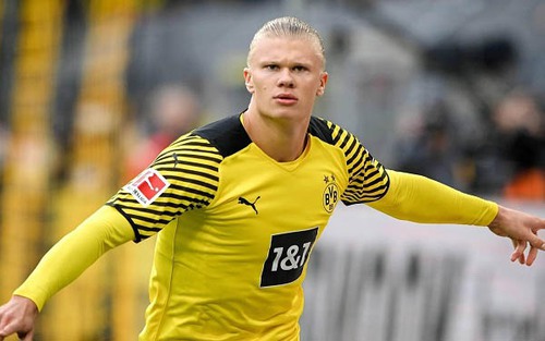 Tin MU 3/12: Rangnick được thưởng nếu mua Haaland. Carrick rời MU