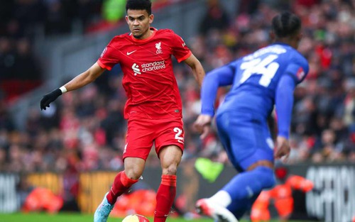 Liverpool: Diaz được so sánh với Suarez sau pha kiến tạo siêu đẳng