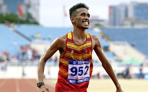 Người hùng điền kinh Timor Leste nói gì sau khi giành HCB ở SEA Games 31?