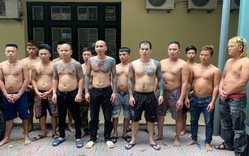 Khởi tố 'Phú Lê' về tội cố ý gây thương tích