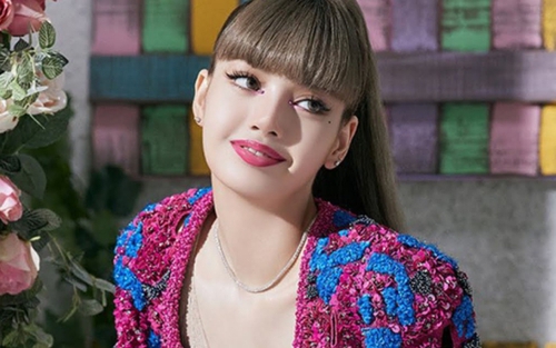 Lisa phá kỷ lục doanh số album của chính Blackpink với 'LALISA'