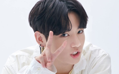 Trả lời câu hỏi 'có chăm chỉ học tiếng Anh không', Jungkook BTS khiến fan bật cười