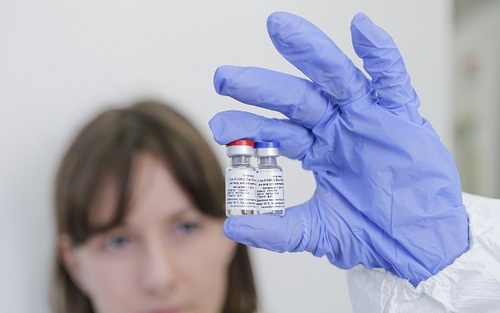 Nga đặt tên vaccine ngừa COVID-19 mới, hơn 1 tỷ liều đã được đặt mua