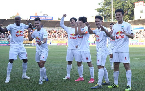 Bóng đá Việt Nam hôm nay: HAGL đấu Bình Dương (16h00), Cup Hoàng đế Quang Trung