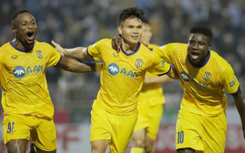 Bóng đá Việt Nam hôm nay: SLNA vs Hải Phòng (18h00). Bình Định và Đà Nẵng (18h00)