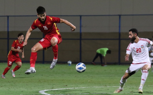 Bóng đá Việt Nam hôm nay: U23 Việt Nam loại 2 cầu thủ