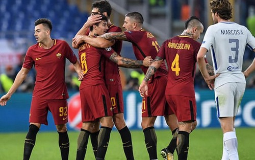 Fan Chelsea nổi giận khi chứng kiến Chelsea phòng ngự 'siêu tệ' trước Roma
