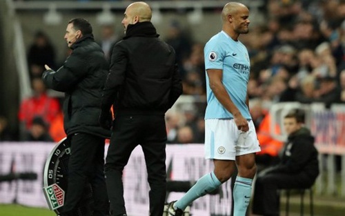 CẬP NHẬT sáng 28/12: Sir Alex dự báo về Mourinho. Man City bỏ xa M.U 15 điểm. Liverpool lập kỷ lục