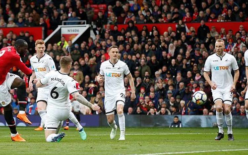 Mourinho: 'M.U đá hiệp một trận gặp Swansea hoàn hảo, Lukaku tuyệt hay'