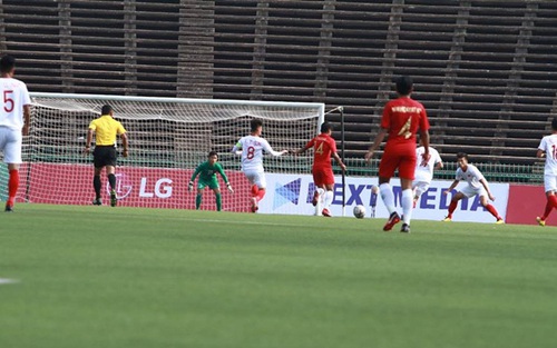ĐIỂM NHẤN U22 Việt Nam 0-1 U22 Indonesia: Đối thủ chơi quá xấu. U22 Việt Nam chơi quá tệ