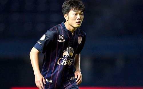 Xuân Trường dự bị ở Buriram United: Bài học ‘xuất ngoại’ cho cầu thủ Việt Nam