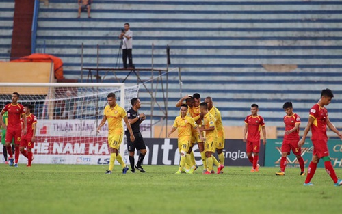 Kết quả vòng V-League vòng 7: Nam Định đại thắng SLNA. Hà Nội gục ngã trước Sài Gòn