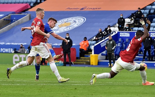 MU phòng ngự kém: Solskjaer phải làm gì?