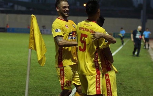 Trực tiếp bóng đá Việt Nam: Bình Định vs Thanh Hóa (17h00 hôm nay)