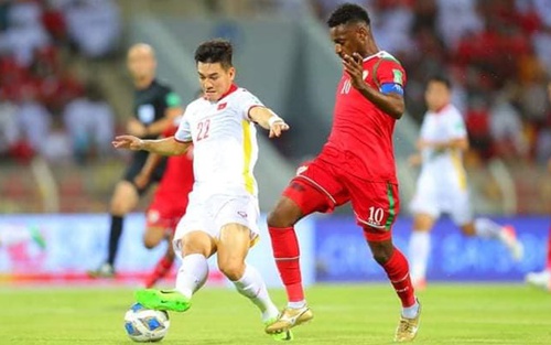 Điểm nhấn Oman 3-1 Việt Nam: Báo động hàng thủ. VAR vẫn ‘quay lưng’ với Việt Nam