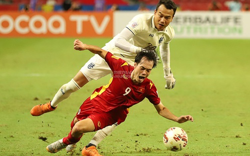 ĐIỂM NHẤN Việt Nam 0-2 Thái Lan: Ông Park sai lầm. Trọng tài mắc lỗi quá nhiều
