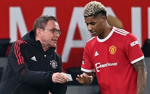 Tin bóng đá MU 13/3: Ra giá bán Rashford. Nhận tin vui từ Erik ten Hag