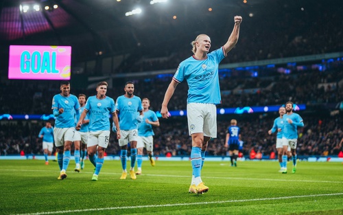 Man City: Haaland liệu có giỏi hơn Aguero?