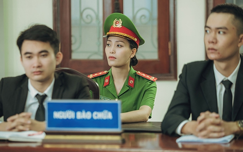 Sao Mai Huyền Trang vào vai nữ cảnh sát hình sự trong phim ca nhạc 'Nắng lên bên mẹ'