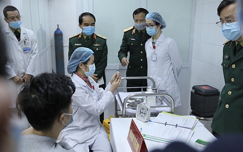 Xem xét cấp giấy đăng ký lưu hành có điều kiện vaccine Nanocovax