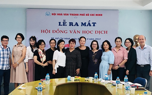 Ra mắt Hội đồng Văn học dịch TP HCM
