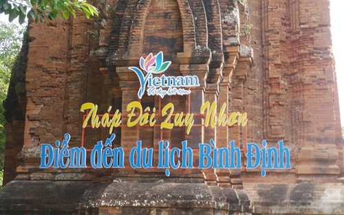 Cục Di sản văn hóa yêu cầu Bình Định đề xuất phương án bảo vệ di tích tháp Chăm