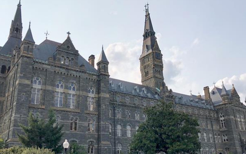 Mỹ: Đại học Stanford buộc thôi học sinh viên 'chạy trường'