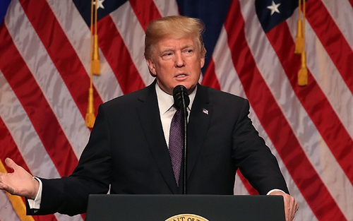 Khảo sát của CNN: Tỷ lệ ủng hộ Tổng thống Donald Trump thấp kỷ lục