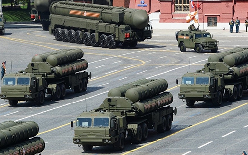 Vì sao Nga tăng cường hệ thống tên lửa hiện đại nhất S-400 tại Crimea?